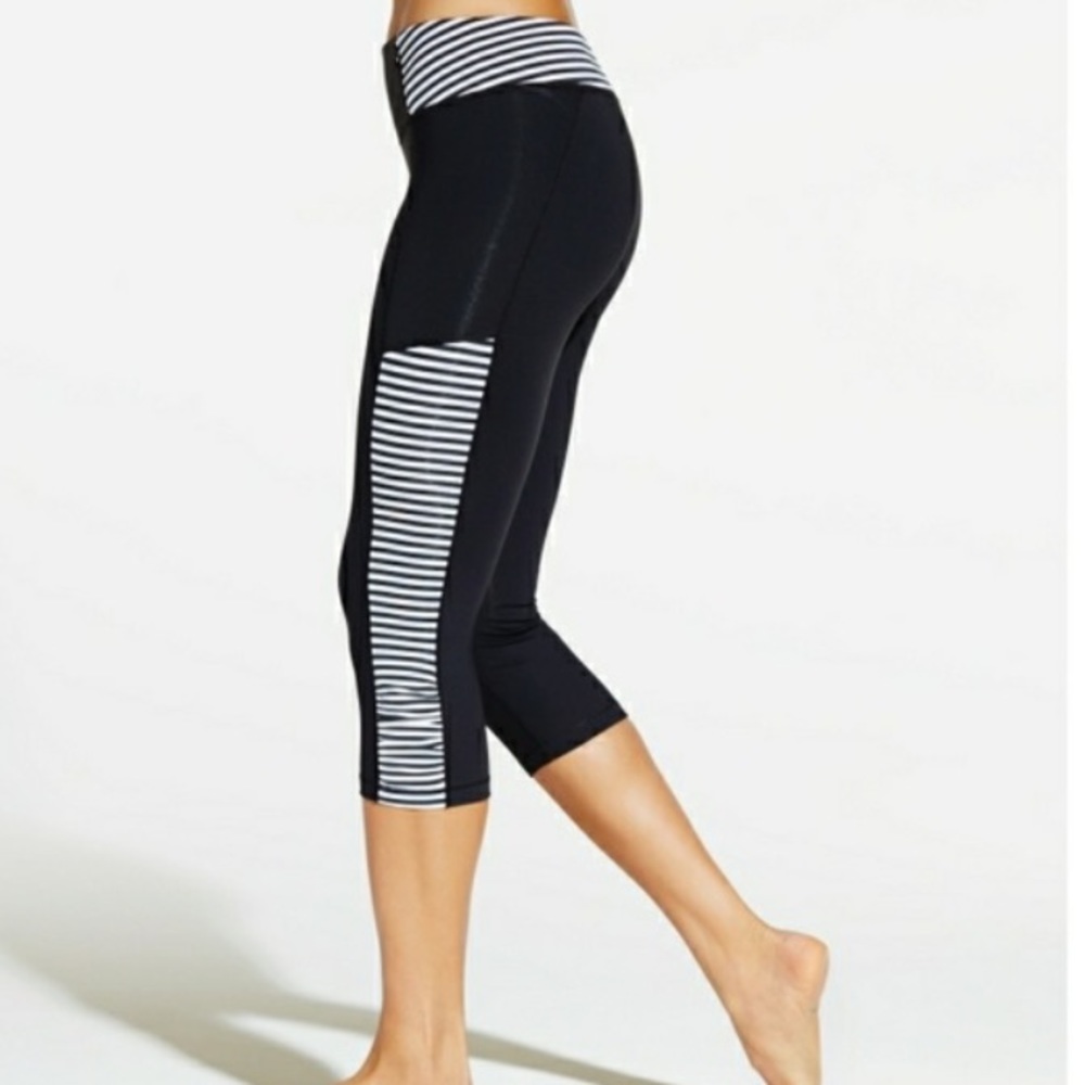 Women's calia black and white stripe crop spandex